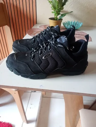 Tenis
