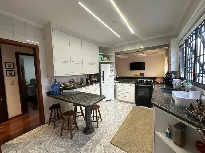 Casa com 3 dormitórios à venda, 181 m² por R$ 860.000,00 - Nova Piracicaba - Piracicaba/SP