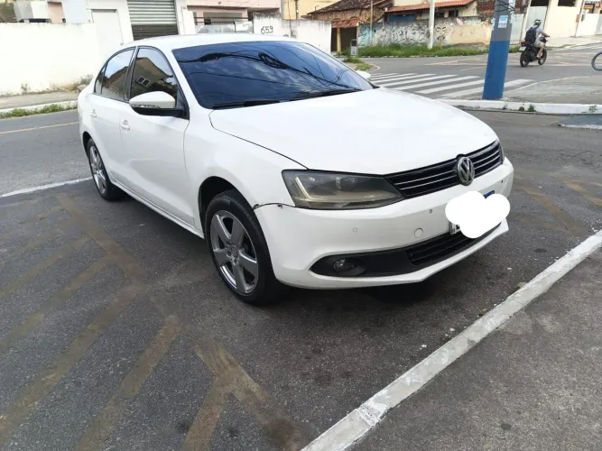 Volkswagen Jetta Comfortline 2.0 T.flex 8V 4P Tipt. 2014