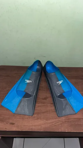 Pé de pato Speedo