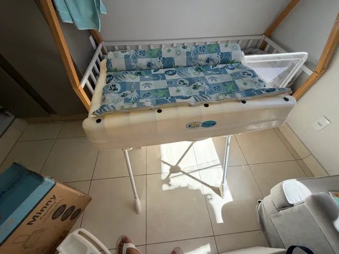 Banheira de bebe com trocador