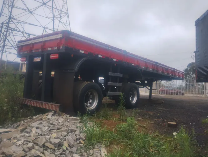 Carreta grade baixa suspensão mista arqueada n *assoalho de chapa tamanho 10.30