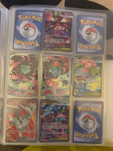 Coleção cartas pokémon com binder