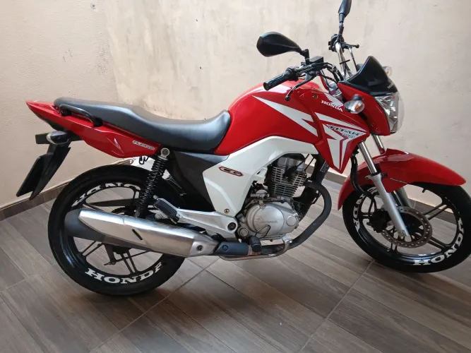 TITAN 150/ 2015