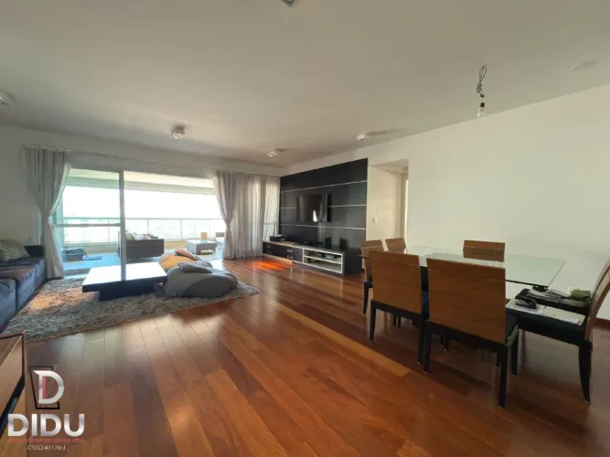 Apartamento para venda em Campo Belo com 3 quartos, sendo 3 suítes, 162m²