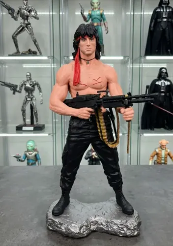 Estatueta Rambo 35cm ( SO RETIRADA)