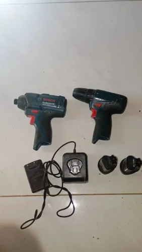 Vendo kit bosch parafusadeira e parafusadeira de impacto