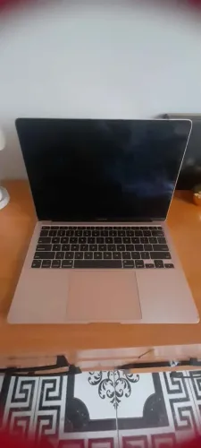 Mac book Air M1 ROSE GOLD