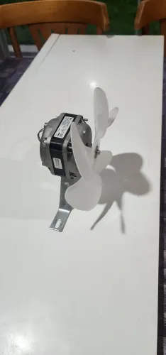 Motor Original Bebedouro IBBL 127V - Original Elco (C/ Hélice e Suporte)
