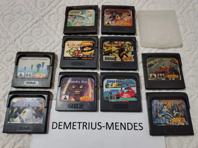 Lote c/ 10 jogos do Game Gear!