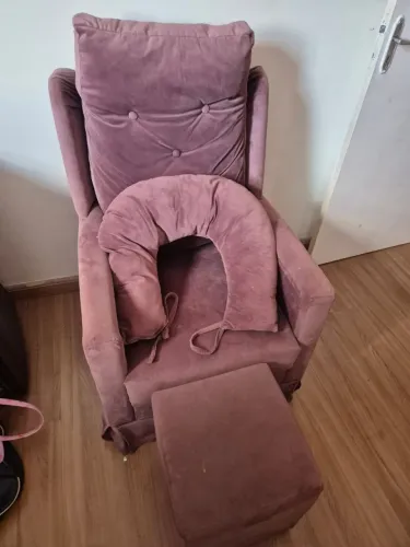 Poltrona de amamentar 