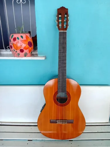 Violão Yamaha CX 40