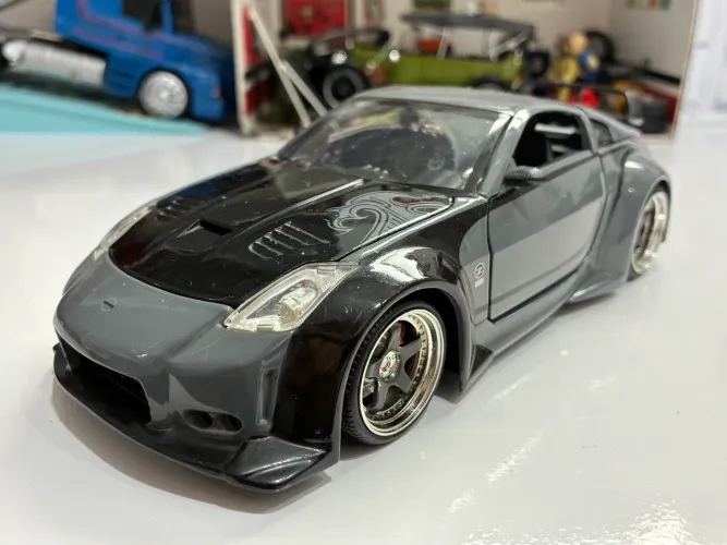 Miniatura nissan Z custon