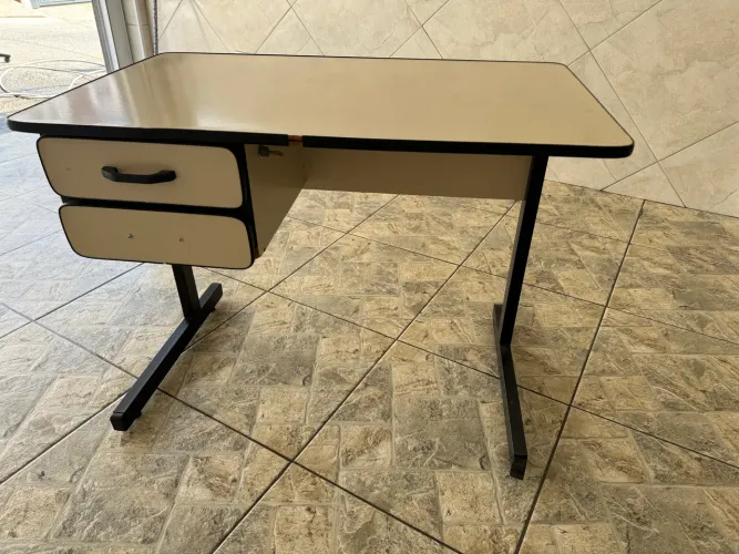 Mesa de escritório