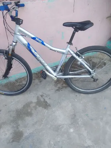 Bicicleta Aro 26 Completa de Alumínio