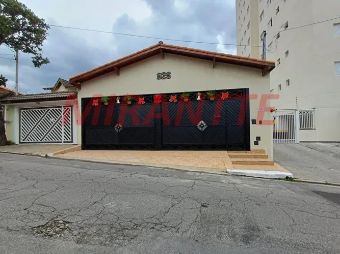 Casa terrea de 250m² com 3 quartos em Vila São Judas Tadeu