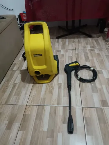 Lava jato alta pressão KARCHER 