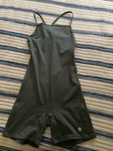 Roupa de academia 