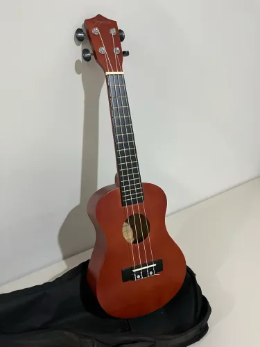 Vendo Ukulele Concert Imperium