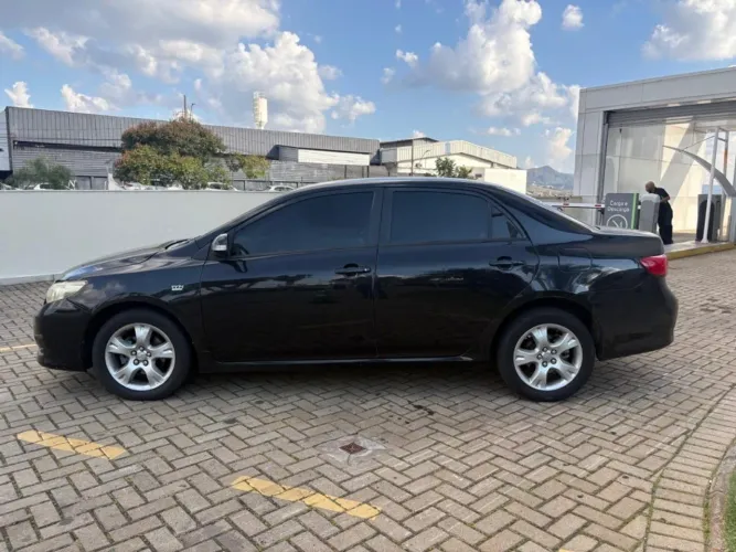 Toyota Corolla XEI 1.8/1.8 Flex 16V Mec. 2010