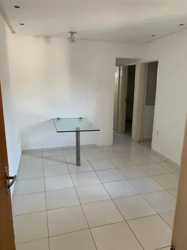 Apartamento para Aluguel - Condomínio Janaína (Serraria)