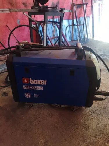 Vendo máquina mig boxer flex 250