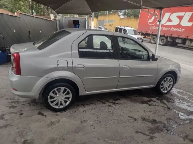 Renault Logan Expres./exp. UP Hi-flex 1.0 16V 4P 2013