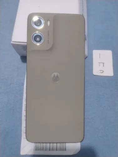 Vendo celular moto g06 semi-novo 2 meses de uso 128gb memória 4gigas de ram com nota