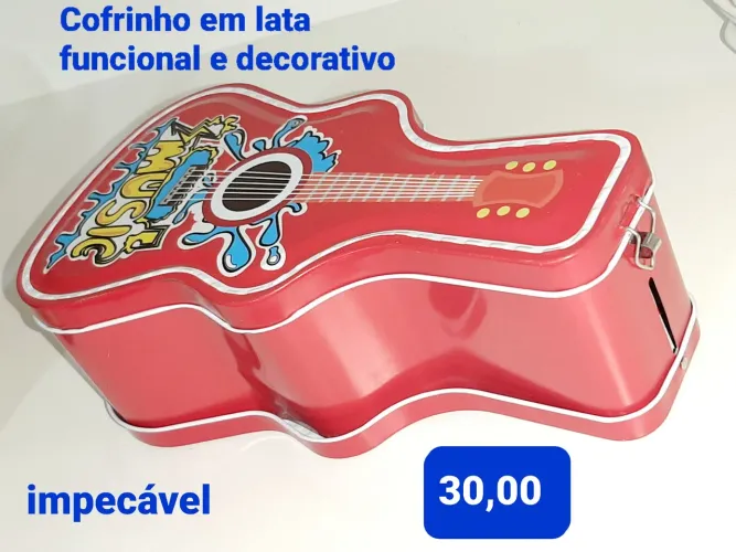 Lata/cofre de violão