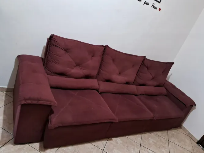 Vendo sofá retrátil grande 2,70 largura. Seminovo