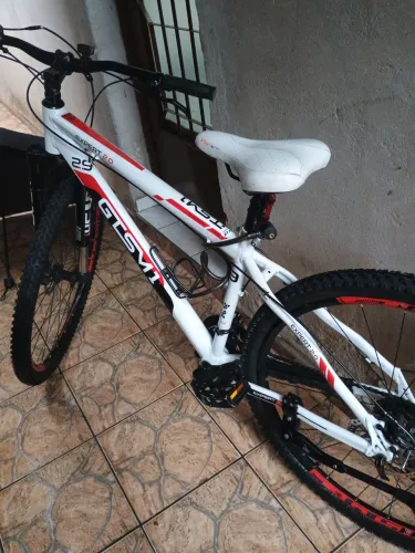 Bicicleta GTSM1 aro 29