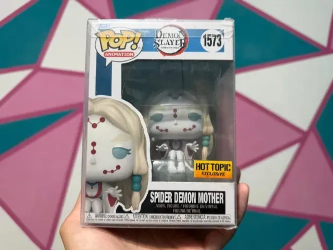  HOT TOPIC Funko Pop Spider Demon Mother Demon Slayer Com Protetor