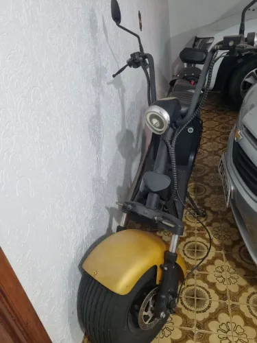 Scooter elétrica
