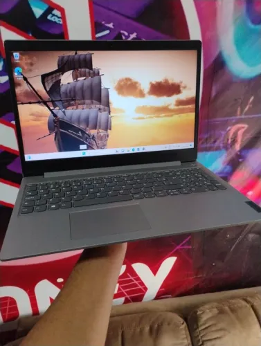 NOTEBOOK NOVO - LENOVO / Intel Core i5 de 10ª geração