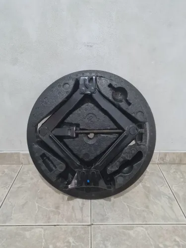 Macaco Sanfona Jeep Compass - Original 