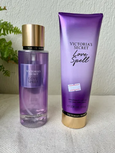 Kit Victoria?s Secret Love Spell - Body Splash + Creme