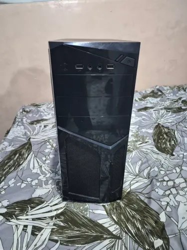 Gabinete semi novo