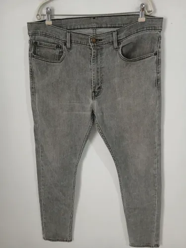 Calça jeans levis N46