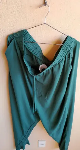 Calça Verde Feminina - Nova