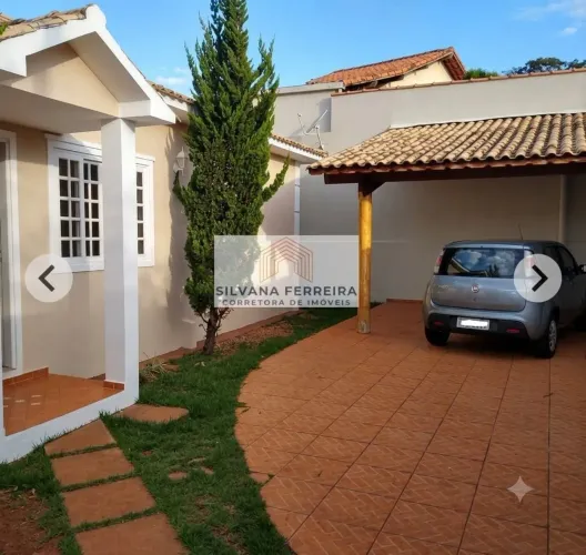 Casa Alto padrão a venda bairro Solar dos Lagos São Lourenço MG