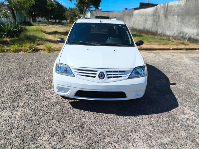 Renault Logan Authentique Hi-flex 1.0 16V 4P 2009