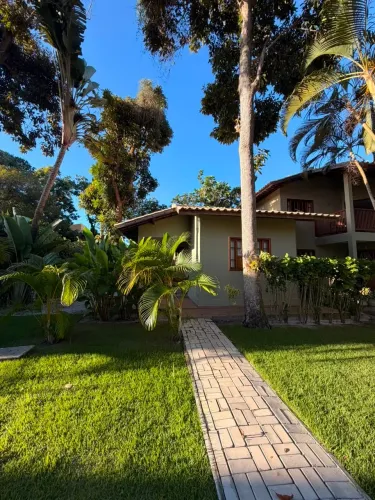 Casa em condomínio / Bairro Estrada da balsa / Arraial d`Ajuda