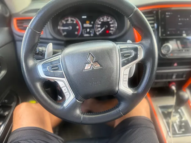 Mitsubishi L200 Triton Sport HPE 2.4 CD Diesel Aut. 2022