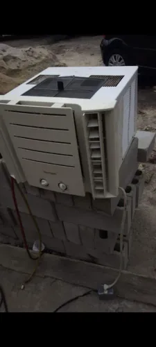 Vendo ar condicionado 10 mil BTUs