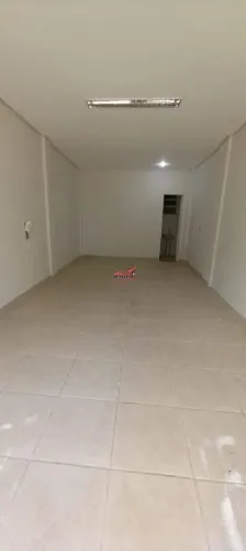 Loja localizada no bairro Guarapiranga