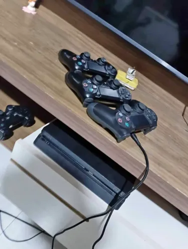 PlayStation 4 slim