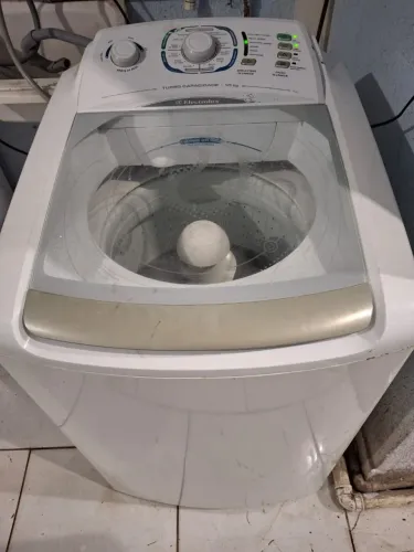 Máquina de lavar roupa