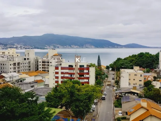 APARTAMENTO À VENDA COM VISTA MAR EM TODOS OS AMBIENTES - COQUEIROS