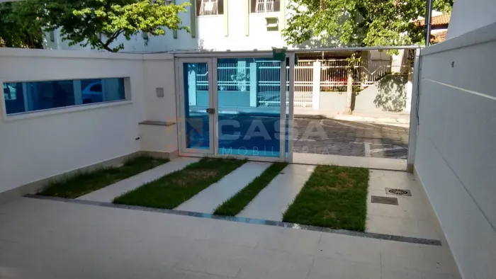 Casa duplex com 4 quartos, 2 suítes, 4 vagas DE ALTO PADRÃO EM JARDIM CAMBURI