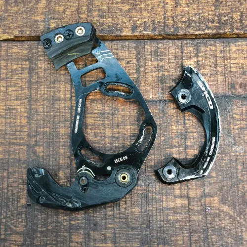 Guia de Corrente Shimano Saint Iscg05